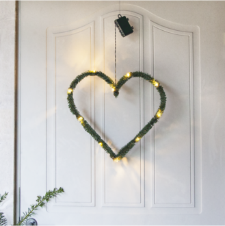 Wreath Line Heart